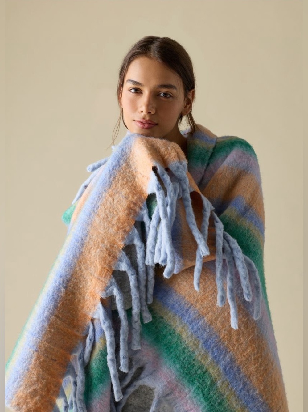 Monroe Faux Mohair Scarf Throw Blanket NWT - Picture 4 of 8